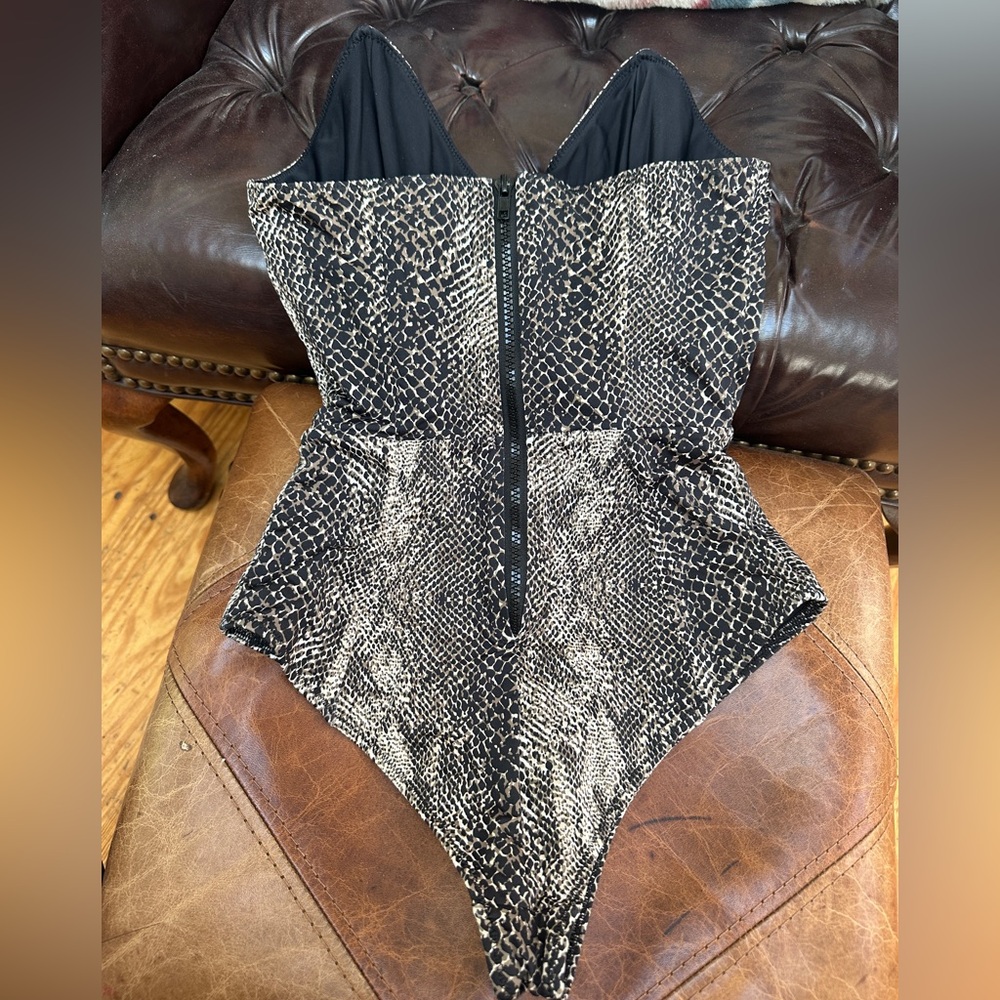 Fleur du Mal Black one piece swimsuit - Picture 4 of 6
